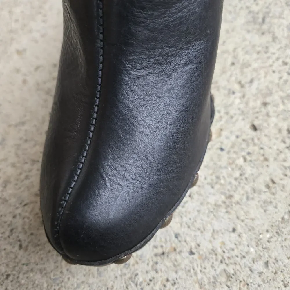 Hollywood Trading Company Womens EU Sz 39 Black Leather Heel Clogs Studded